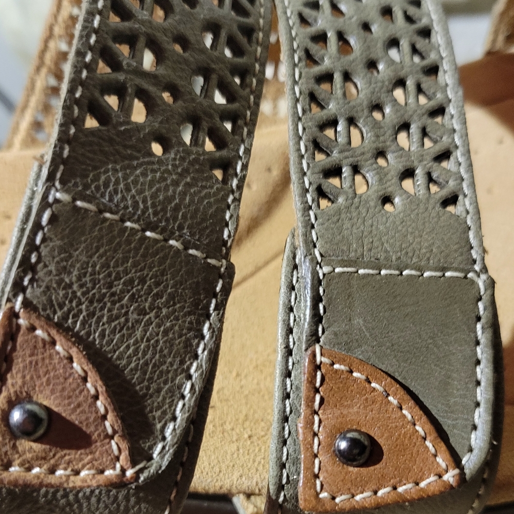 NWT Clarks Sandals/Mules Sz. 11 W - Picture 6 of 9